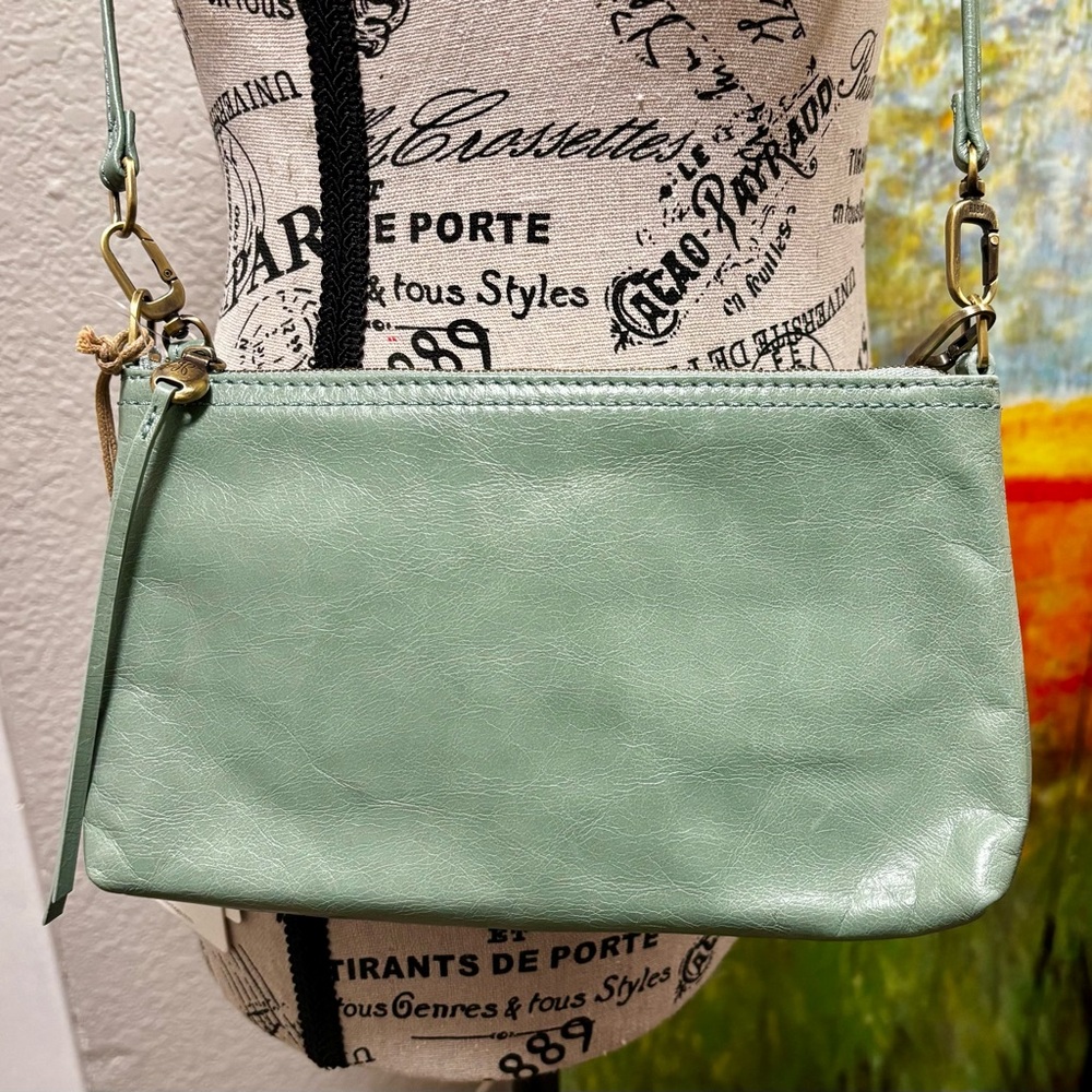 HOBO Jade Darcy Crossbody Leather Bag NWT 💚 - Picture 16 of 16